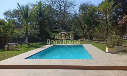 Chácara à venda no varjão – um refúgio mobiliado com conforto, lazer e natureza em piraí/rj