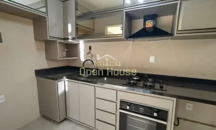 Apartamento térreo, com suíte, cozinha planejada e piscina para aluguel no bela roma condomínio clu