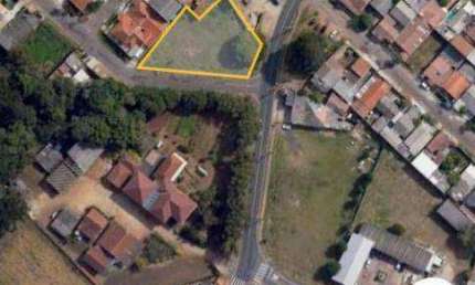 Terrenos de esquina à venda 1.010 m² na Rua Onofre Holthmann