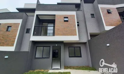 Sobrado com 3 dormitórios à venda, 125 m² por R$ 699.000,00 - Uberaba - Curitiba/PR
