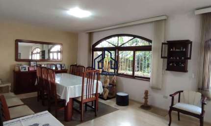 Casa com 5 quartos à venda na Avenida Anita Garibaldi, 3267, São Lourenço, Curitiba