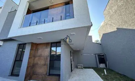 Casa com 3 quartos à venda na Travessa Ferreira, 20, Uberaba, Curitiba