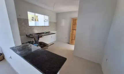 Casa com 2 quartos à venda na Rua A, Mar do Norte, Rio das Ostras, 150 m2 por R$ 250.000