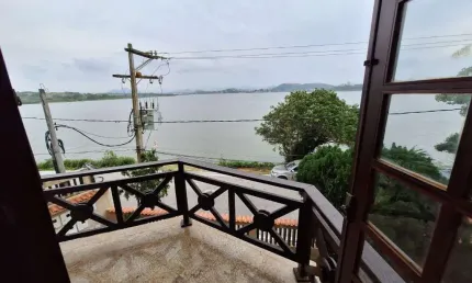 Apartamento com 3 quartos para alugar na avenida amphilophio trindade, 855, praia do pecado, macaé, 120 m2 por r$ 3.350