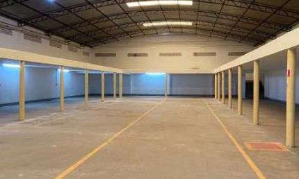 BARRACÃO COMERCIAL PARA LOCAÇÃO PROXIMO A AV. BRASILIA EM LONDRINA