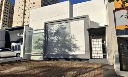 SALÃO COM 480M2 AVENIDA JK PROXIMO A UNIFIL EM LONDRINA