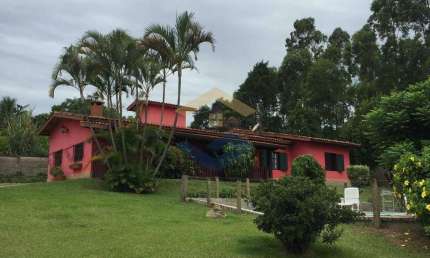 Chácara à Venda c/ 2.000 m², 3 Dorms, 1 Suíte, Churrasqueira, Piscina, Muita Área Verde - Mato Dentro - Jundiaí / SP (Próxima ao Bairro Caxambu)