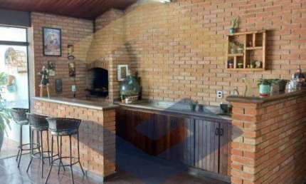 Casa à Venda c/ 336 m², 03 Dorms, 01 Suíte, 03 Vagas, Piscina e Espaço Gourmet - Jardim Florestal / - Jundiaí-SP (Prox. Maxi Shopping/Ki Barato)