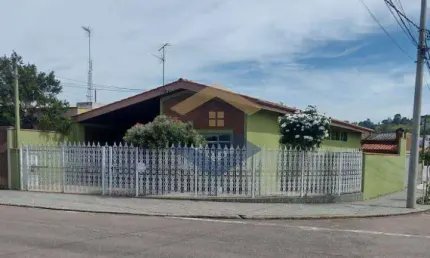 Casa Térrea p/ Venda c/ 189 m², 3 Dorms, 1 Suíte, Sala, Cozinha, Churrasqueira, Quintal, 4 Vagas de Garagem Coberta - Vila Liberdade - Jundiaí/SP
