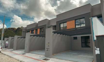Casa com 3 quartos à venda na Guilherme Welter, 246, Anita Garibaldi, Joinville por R$ 849.000