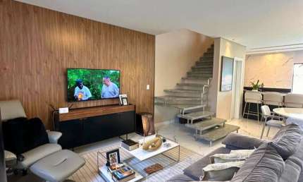Casa com 3 quartos à venda na Rua Ibirapuera, 658, Floresta, Joinville por R$ 670.000