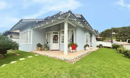 Casa com 3 quartos à venda na rua tutóia, 129, glória, joinville por r$ 1.200.000