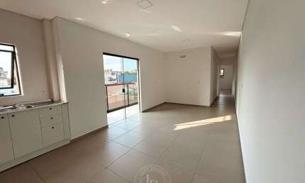 Apartamento com 2 quartos para alugar na Adriano Schondermark,, 324, Costa e Silva, Joinville por R$ 2.300