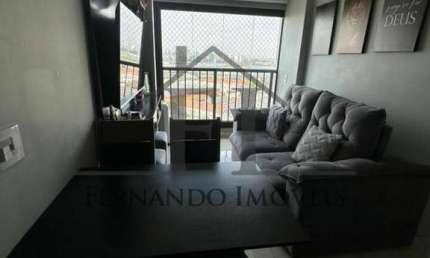Apartamento próximo ao metrô de 2 dormitórios à venda
