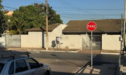Casa à venda na Rua dos Eucaliptos, 15, Jardim das Palmeiras, Cuiabá