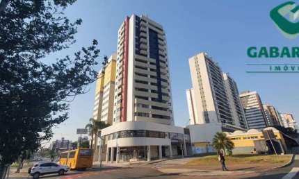 Excelente Apartamento Mobiliado à Venda no bairro Cabral - Condomínio Edificio Puerto Banus