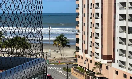 Apartamento para locação no bairro Vila Mirim em praia Grande SP!!!