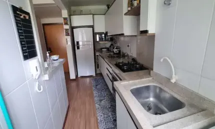 SEJA DONNO DESSE APARTAMENTO EM FORQUILHINHAS, SÃO JOSÉ