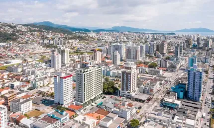 Seja donno desse apartamento no kobrasol com 3 dormitórios sendo 2 suite