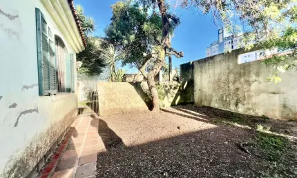 Terreno à venda na Rua Vinte e Cinco de Novembro, 38, Nossa Senhora do Rosário, São José
