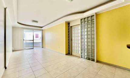 SEJA DONNO DESSE APARTAMENTO NO BALNEÁRIO DO ESTREITO