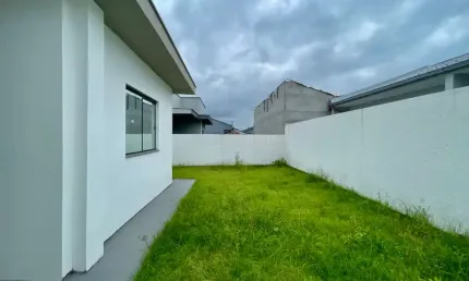 SEJA DONO DESSA CASA NO LOTEAMENTO VALE VERDE EM PALHOÇA