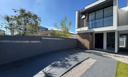 Casa com 3 quartos à venda na Rua Hamilton Ferreira, 256, Areias, São José