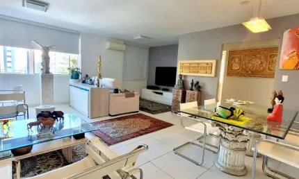 SEJA DONNO DESSE APARTAMENTO NO CENTRO DE FLORIANÓPOLIS