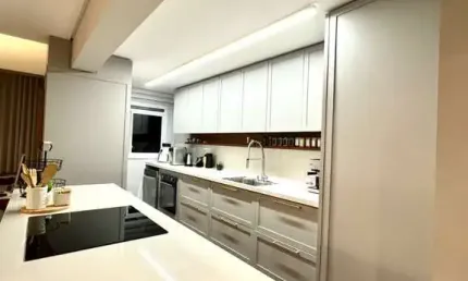 Sala comercial à venda na Rua Itália, 160, Serraria, São José
