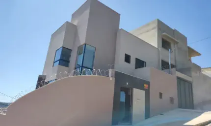 Casa com 3 quartos à venda no Santa Efigênia, Conselheiro Lafaiete 