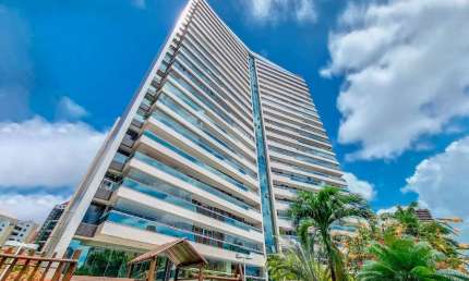 Cobertura Duplex de 415m² à Venda no Requintado Bairro Meireles