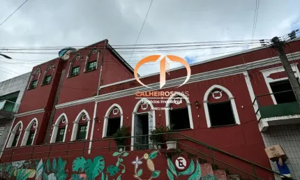 Casa comercial com 36 salas à venda na Praça Coronel José Cícero Sampaio, 338, Centro, Pacoti