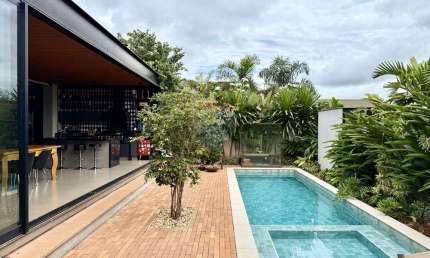 Casa 3 quartos, sendo 3 suítes, piscina aquecida, varanda gourmet Alphaville 1 - Ribeirão Preto/SP