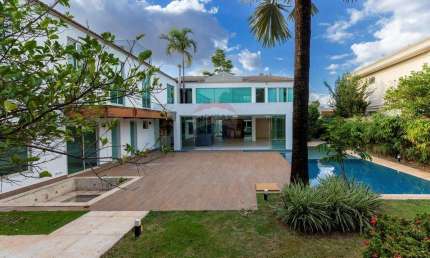Casa à Venda Condomínio Guaporé II, 633,77M², 4 Suítes, Ribeirão Preto/SP
