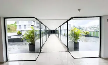 Lindo apartamento e oportunidade única no Poço Rico. R$ 234.000,00