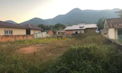 Terreno à venda na dos Barbeiros, Praia de Fora, Palhoça por R$ 279.000
