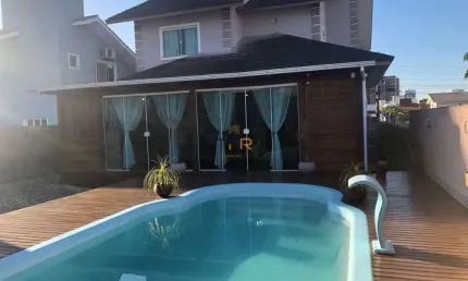 Casa com 4 quartos à venda na Rua Recanto dos Santos, 234, Pedra Branca, Palhoça por R$ 1.728.000