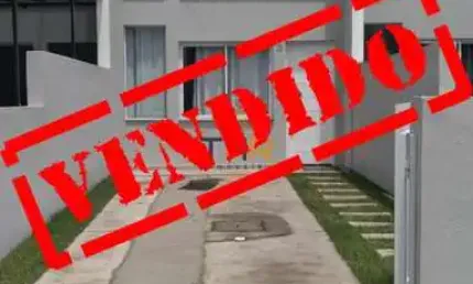 Casa com 2 quartos à venda na Rua Francisco Antônio da Silva, 345, Sertão do Maruim, São José por R$ 387.000
