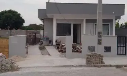 Casa com 2 quartos à venda na dos Barbeiros, 334, Praia do Pontal, Palhoça por R$ 400.000