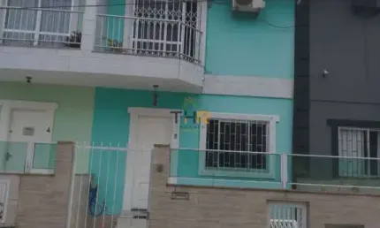 Casa com 2 quartos à venda na Rua José Agenor da Luz, 90, Real Parque, São José por R$ 400.000
