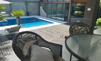 Casa com 4 quartos à venda na Kátia Bartiria Abreu, 523, Itacorubi, Florianópolis por R$ 2.990.000
