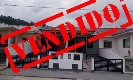 Casa com 2 quartos à venda na Rua Zulmira Pamplona Gomes, 15, Bela Vista, Palhoça por R$ 265.000