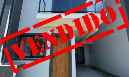 Casa com 2 quartos à venda na Nelo, 1100, Potecas, São José por R$ 415.000