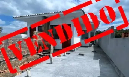 Casa com 2 quartos à venda na Rua Antônio José de Souza, 2201, Sertão do Maruim, São José por R$ 340.000