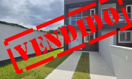 Casa com 2 quartos à venda na Rua Progresso, 7755, Areias, São José por R$ 500.000