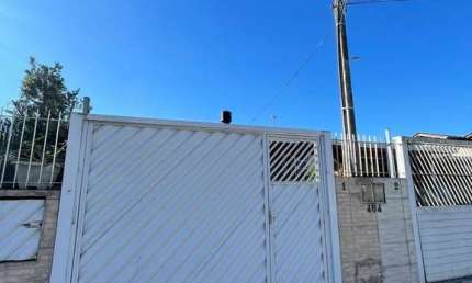 Casa com 2 quartos à venda na Rua Irineu Hoffman, 3455, Forquilhas, São José por R$ 370.000