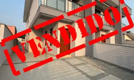 Casa com 3 quartos à venda na Rua Antônio José de Souza, 3345, Sertão do Maruim, São José por R$ 549.000