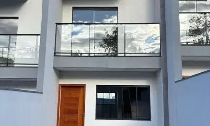 Casa com 2 quartos à venda na Rua Jaborandi, 8743, Potecas, São José por R$ 430.000