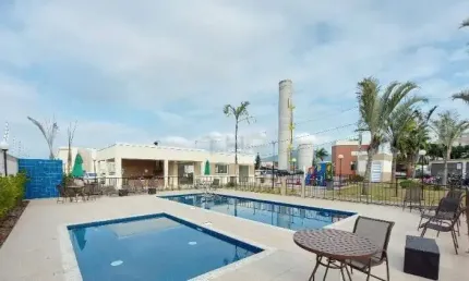 Apartamento com 2 quartos à venda na Rua Vidal Vicente Andrade, 9800, Forquilhas, São José por R$ 260.000