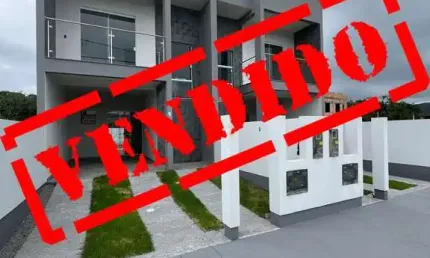 Casa com 2 quartos à venda na Menina Débora Novaes, 23, Forquilhas, São José por R$ 540.000
